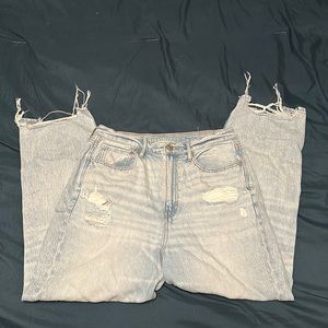 American Eagle Highest Rise 90’s Boyfriend